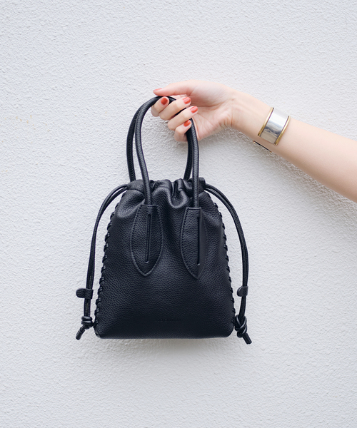 ADD CULUMN(アドカラム)の「■【ADD CULUMN/アドカラム】TURN-S:ショルダーバッグ(ショルダーバッグ・レディース・ブラック/オレンジ/シルバー・FREE)」の2枚目の写真