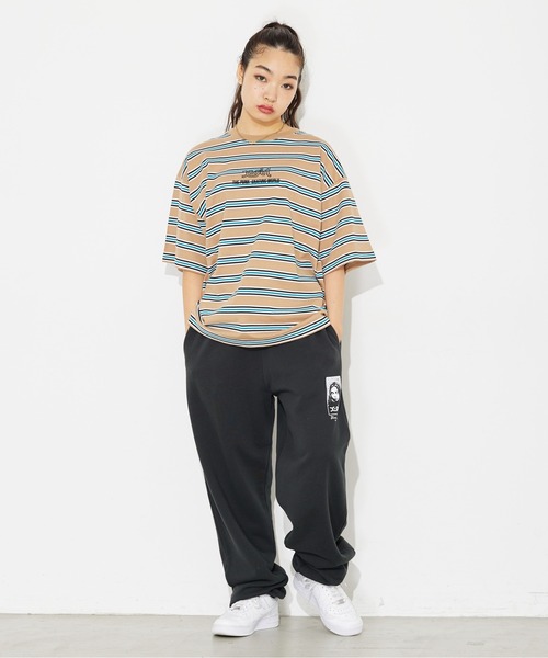 X-girl（エックスガール）の「STRIPED H/S TEE/ビッグシルエット/ストライプ/ボーダー/ハーフスリーブ Tシャツ（Tシャツ/カットソー・レディース・ベージュ/グリーン/ブラック・ONE SIZE）」の21枚目の写真