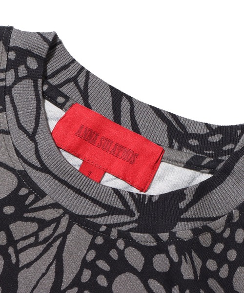 ANNA SUI（アナスイ）の「ANNA SUI ATMOS 総柄BIG Tシャツ 【SP】（Tシャツ/カットソー・メンズ・ベージュ/グレー/レッド・M/L/XL）」の5枚目の写真