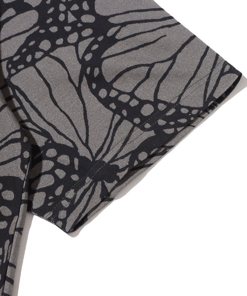 ANNA SUI（アナスイ）の「ANNA SUI ATMOS 総柄BIG Tシャツ 【SP】（Tシャツ/カットソー・メンズ・ベージュ/グレー/レッド・M/L/XL）」の8枚目の写真