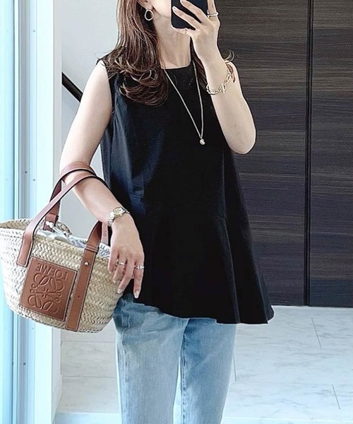 AMELY(エミリー)の「アシンメトリーペプラムトップス(Tシャツ/カットソー・レディース・ホワイト/ブラック・S/M/L)」の15枚目の写真