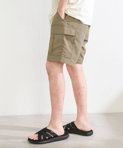 SENSE OF PLACE by URBAN RESEARCH（センスオブプレイスバイアーバンリサーチ）の「ワイドカーゴショートパンツ（カーゴパンツ・メンズ・カーキ/ブラック・MEDIUM/LARGE）」の5枚目の写真