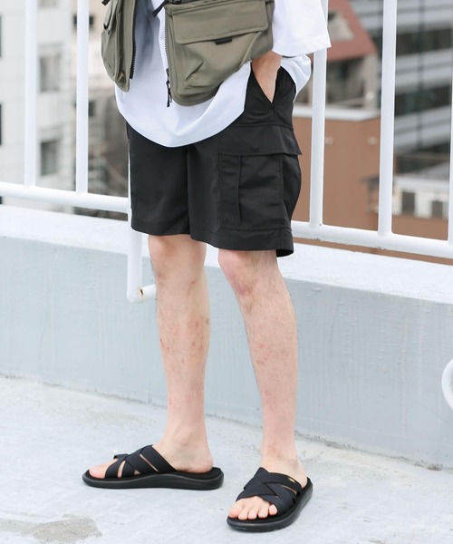 SENSE OF PLACE by URBAN RESEARCH（センスオブプレイスバイアーバンリサーチ）の「ワイドカーゴショートパンツ（カーゴパンツ・メンズ・カーキ/ブラック・MEDIUM/LARGE）」の10枚目の写真