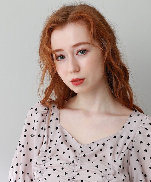 DEICY（デイシー）の「ランダムハートギャザーワンピース（ワンピース