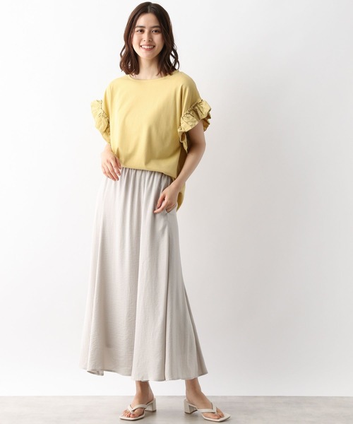 LEPSIM(レプシィム)の「ソデフリルプルオーバー2 347893(Tシャツ/カットソー・レディース・ブラック/オフホワイト/カーキ/イエロー・FREE)」の18枚目の写真