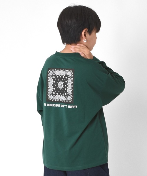 GLAZOS（グラソス）の「天竺・ビッグシルエットバンダナバックプリント長袖Tシャツ（Tシャツ/カットソー・キッズ・ホワイト/ブラック/グリーン・130cm/140cm/150cm/160cm/170cm）」の4枚目の写真