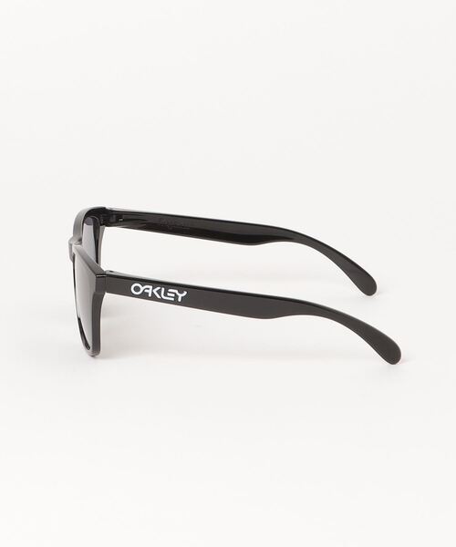 OAKLEY（オークリー）の「FROGSKINS　92450154（サングラス・メンズ・ブラック系その他・FREE）」の2枚目の写真