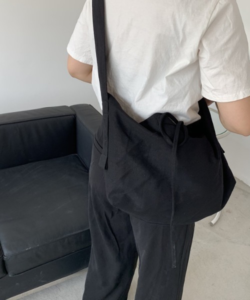 Vipoa（ヴィポア）の「オーバーショルダーバッグ（ショルダーバッグ・レディース・グリーン系その他/ブラック/ホワイト・FREE）」の12枚目の写真