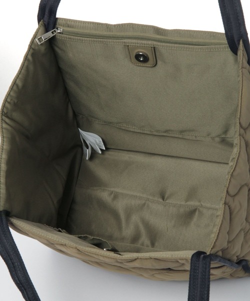 LEPSIM(レプシィム)の「マタニティ/キルティングトートバッグ 162525(マザーズバッグ・レディース・ブラック/グリーン/アイボリー・ONE SIZE)」の19枚目の写真