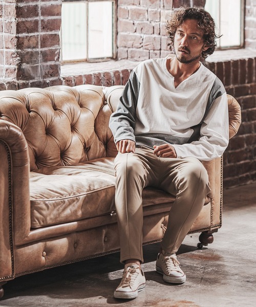 FACTOTUM（ファクトタム）の「mlt3970- Block Color Scheme & Key-neck Long-sleeve T-Shirt カットソー（Tシャツ/カットソー・メンズ・ホワイト/ブラック/ブルー系その他・48/44/46）」の12枚目の写真