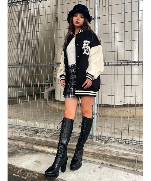 EGOIST（エゴイスト）の「ワイドプリーツミニスカート（スカート・レディース・ブラック/マルチ/キャメル・S/M）」の5枚目の写真