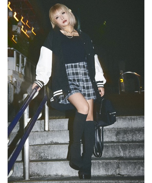 EGOIST（エゴイスト）の「ワイドプリーツミニスカート（スカート・レディース・ブラック/マルチ/キャメル・S/M）」の20枚目の写真