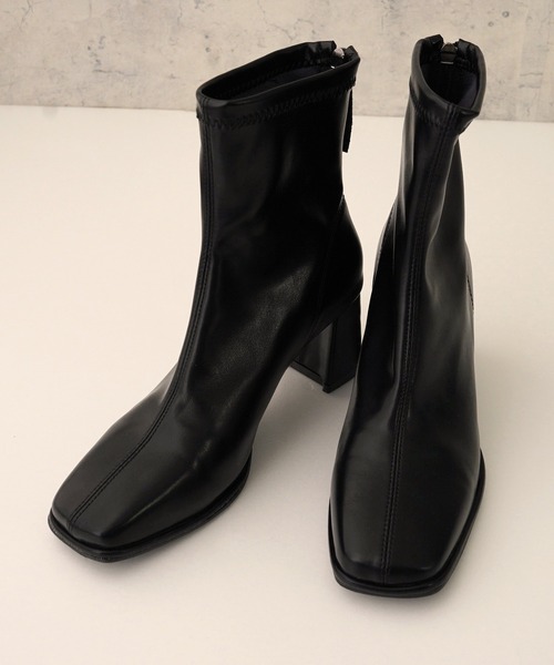 IAMUSE（アイアミューズ）の「スクエアトゥミドルブーツ S0782【IAMUSE】（ブーツ・レディース・アイボリー/ブラック・23cm/24cm/23.5cm/24.5cm）」の12枚目の写真