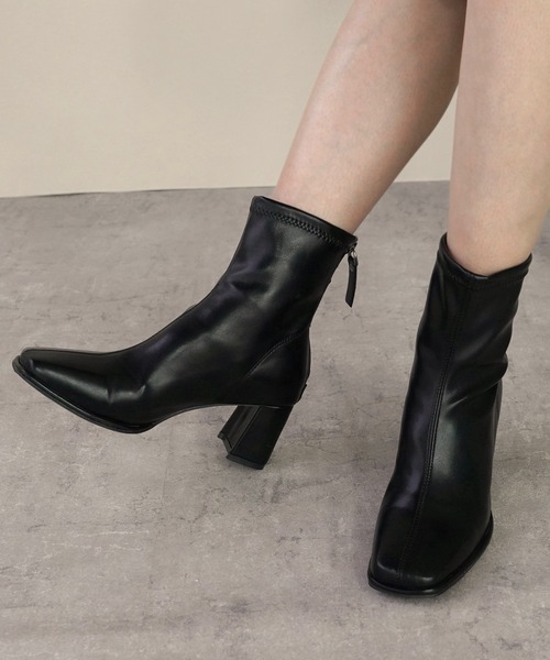 IAMUSE（アイアミューズ）の「スクエアトゥミドルブーツ S0782【IAMUSE】（ブーツ・レディース・アイボリー/ブラック・23cm/24cm/23.5cm/24.5cm）」の15枚目の写真