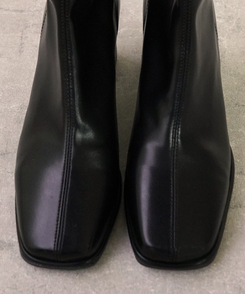 IAMUSE（アイアミューズ）の「スクエアトゥミドルブーツ S0782【IAMUSE】（ブーツ・レディース・アイボリー/ブラック・23cm/24cm/23.5cm/24.5cm）」の21枚目の写真