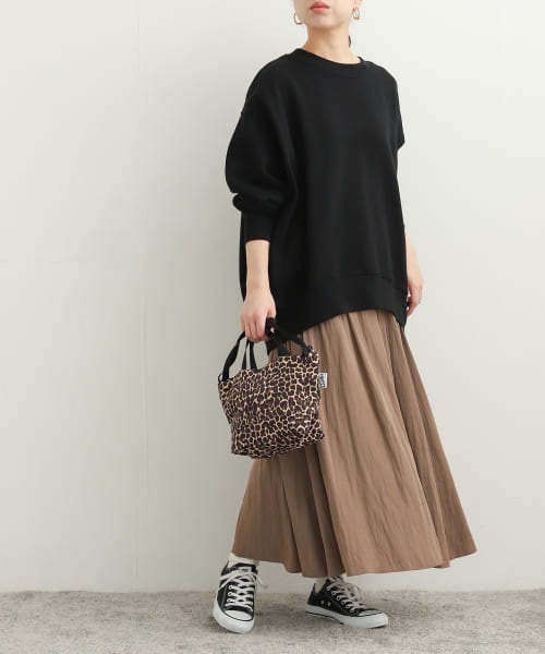 URBAN RESEARCH DOORS（アーバンリサーチドアーズ）の「ギャザーロングスカート（スカート・レディース・モカ/イエロー系その他/ブラック・MEDIUM）」の4枚目の写真