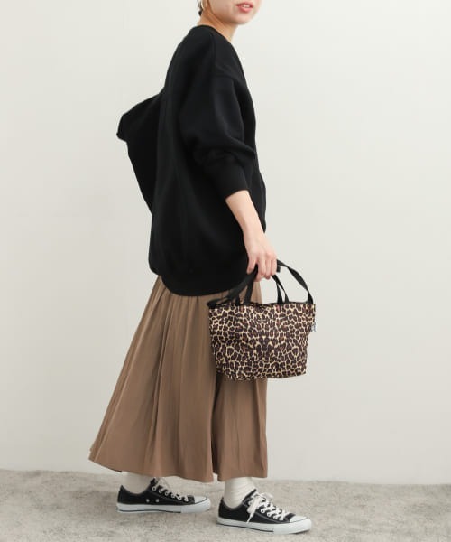 URBAN RESEARCH DOORS（アーバンリサーチドアーズ）の「ギャザーロングスカート（スカート・レディース・モカ/イエロー系その他/ブラック・MEDIUM）」の9枚目の写真