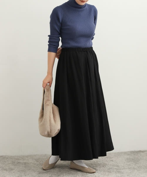 URBAN RESEARCH DOORS（アーバンリサーチドアーズ）の「ギャザーロングスカート（スカート・レディース・モカ/イエロー系その他/ブラック・MEDIUM）」の15枚目の写真