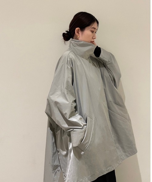 emmi（エミ）の「【emmi atelier】中綿ベストセットポンチョコート