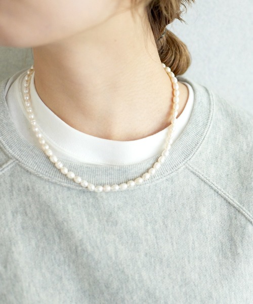 SLOBE IENA（スローブイエナ）の「《追加》SLOBE IENA プレーンネックレス（ネックレス・レディース・ホワイト・FREE）」の3枚目の写真