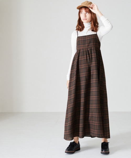 acro（アクロ）の「ぽこぽこエンボス＆チェックキャミワンピ/AC2313（ワンピース・レディース・ブラック/ベージュ/ネイビー/ブラウン/グリーン・ﾌﾘ-）」の3枚目の写真