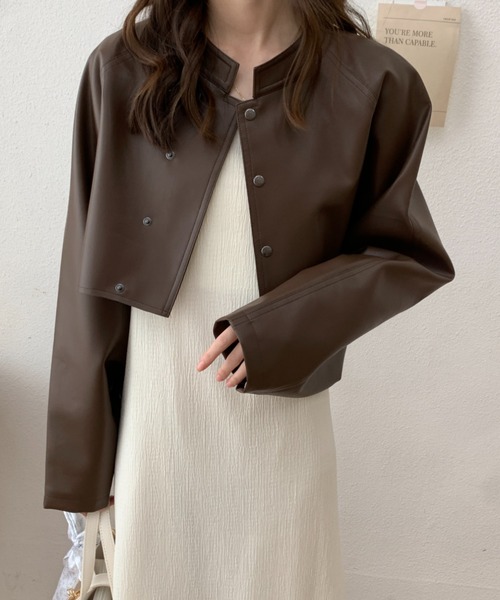 美品✨アドーア ノーカラージャケット ショート丈 フレアスリーブ 36 カラフルボタン ノーカラー ボアショートコート FD24W367【Fano