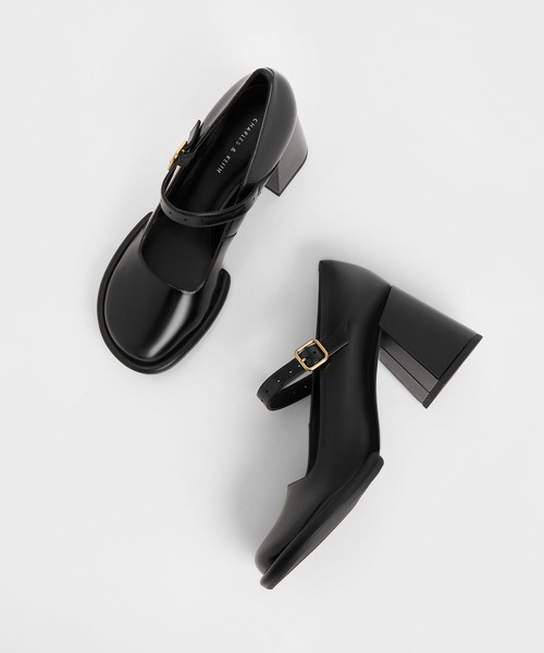 CHARLES & KEITH(チャールズ & キース)の「チューブラー メリージェーンパンプス(パンプス・レディース・ブラック/グリーン/マルーン・22cm/22.5cm/23cm/23.5cm/24.5cm/25cm/25.5cm)」の6枚目の写真
