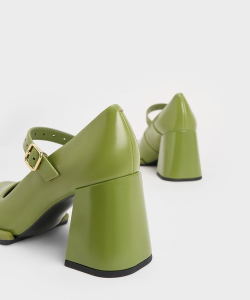 CHARLES & KEITH(チャールズ & キース)の「チューブラー メリージェーンパンプス(パンプス・レディース・ブラック/グリーン/マルーン・22cm/22.5cm/23cm/23.5cm/24.5cm/25cm/25.5cm)」の10枚目の写真