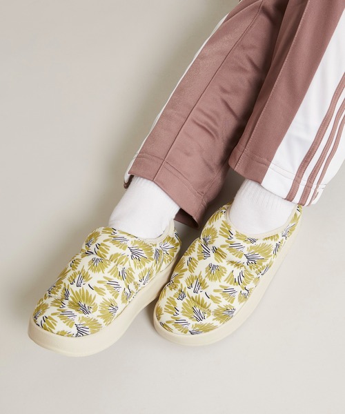 adidas（アディダス）の「パフィレッタ / Puffylette