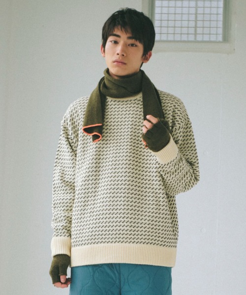 WHIMSIC（ウィムジック）の「【UNISEX】バーズアイクルーネックセーター（ニット/セーター・メンズ・ネイビー/オフホワイト/ブルー/オリーブ・FREE）」の6枚目の写真