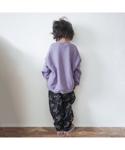 BREEZE（ブリーズ）の「【一部WEB限定カラー】裏起毛カラフルガゼットトレーナー（スウェット・キッズ・パープル/ブラック/オフホワイト/ライム/レッド/ブルー・110/130/140/90/100/80/120）」の8枚目の写真