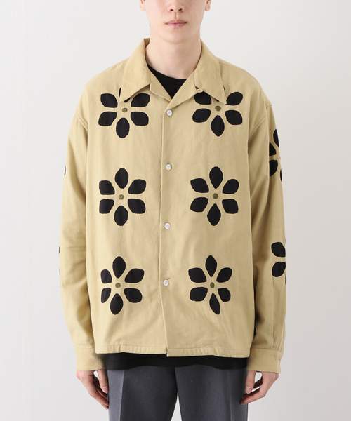 niche.（ニッチ）の「【Niche. / ニッチ】TwillFlower CutWorkOpenCollarShirts（シャツ/ブラウス・メンズ・ベージュ・MEDIUM/LARGE）」の3枚目の写真