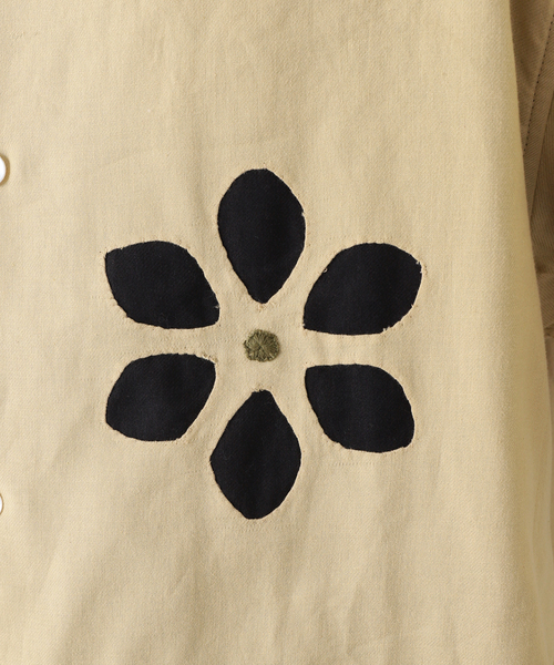 niche.（ニッチ）の「【Niche. / ニッチ】TwillFlower CutWorkOpenCollarShirts（シャツ/ブラウス・メンズ・ベージュ・MEDIUM/LARGE）」の10枚目の写真