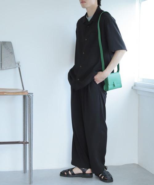 SENSE OF PLACE by URBAN RESEARCH(センスオブプレイスバイアーバンリサーチ)の「レトロミニショルダーバッグ(ショルダーバッグ・メンズ・ブラック/グリーン/アイボリー・ONE)」の5枚目の写真