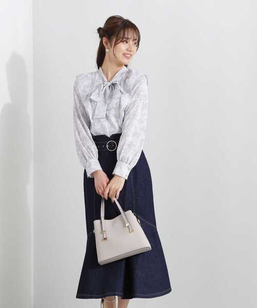 PROPORTION BODY DRESSING（プロポーションボディドレッシング）の「モノトーンブーケフラワーブラウス / 1213110114（シャツ/ブラウス・レディース・パープル/カーキ・SMALL/MEDIUM）」の21枚目の写真