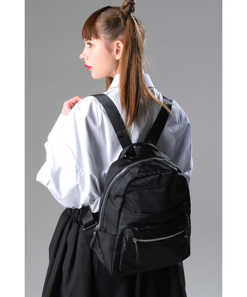 ankoROCK(アンコロック)の「an meets zakka ナイロンサンカクミニリュック(バックパック/リュック・メンズ・A・ONE SIZE)」の4枚目の写真