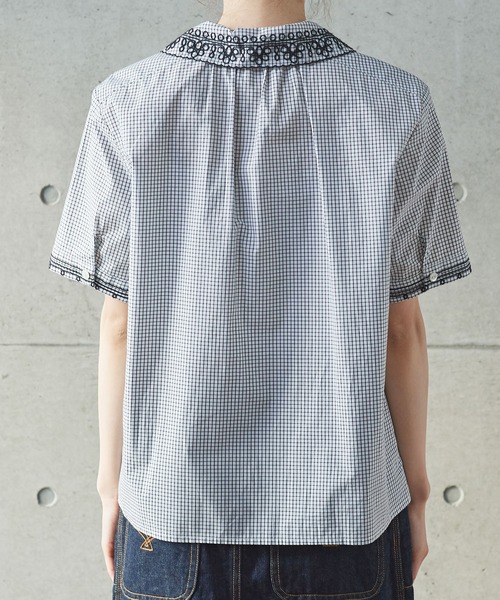 PAR ICI（パーリッシィ）の「コードお花刺繍 半袖ブラウス（シャツ/ブラウス・レディース・チェック/ホワイト/ネイビー・FREE）」の16枚目の写真