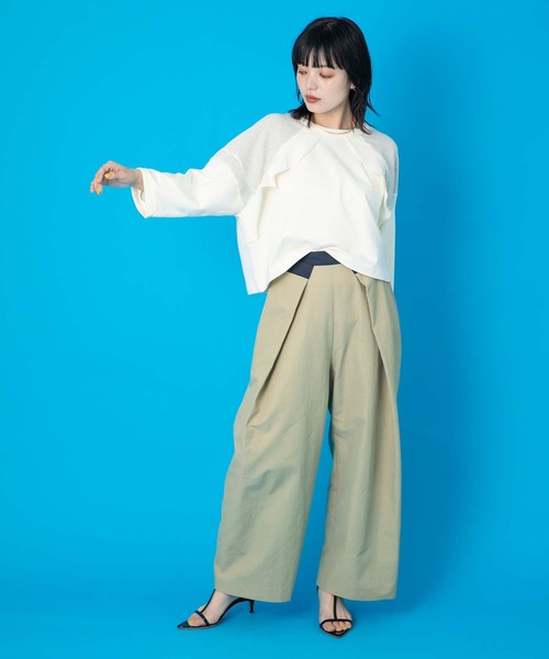 Eimee Law(エイミーロウ)の「ラグラン2WAYロゴトップス(Tシャツ/カットソー・レディース・アイボリー/ブラック・38)」の10枚目の写真