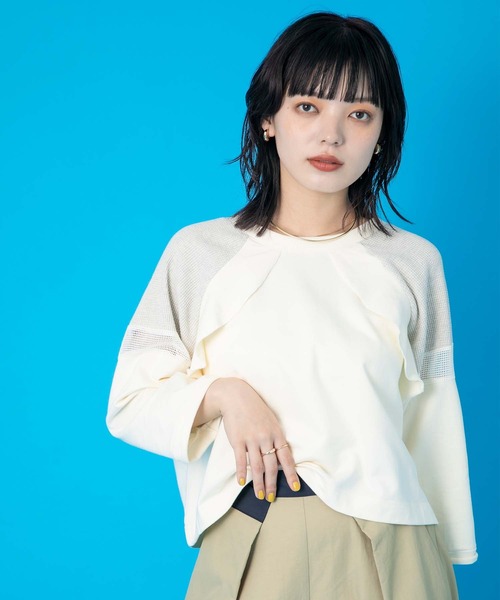 Eimee Law(エイミーロウ)の「ラグラン2WAYロゴトップス(Tシャツ/カットソー・レディース・アイボリー/ブラック・38)」の12枚目の写真