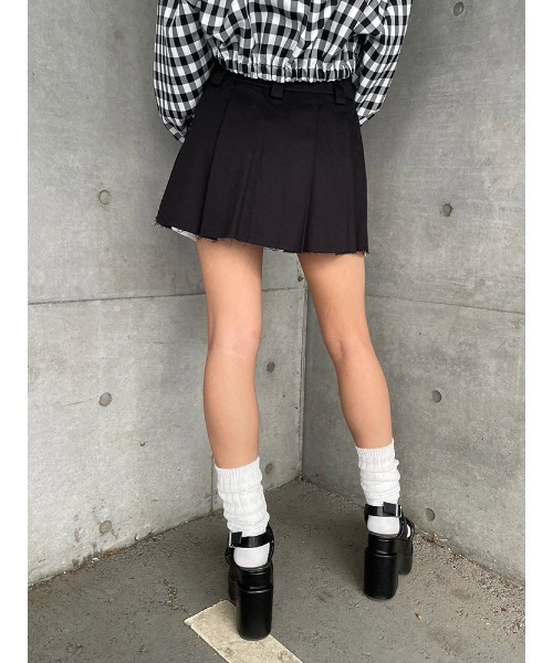 ENVYM（アンビー）の「ローウエストプリーツSK（スカート・レディース・ベージュ/グレー/ブラック・SMALL/MEDIUM）」の10枚目の写真