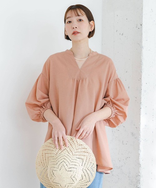 F by ROSSO(エフバイロッソ)の「『URTECH Smart Linen Touch』F by ROSSOイージーリネンボリュームBL(シャツ/ブラウス・レディース・チャコールグレー/ピンク/ベージュ系その他/グリーン系その他/ライトベージュ・FREE)」の5枚目の写真
