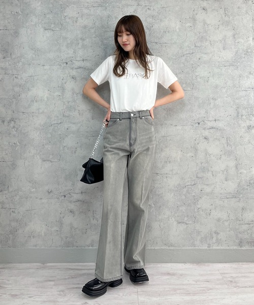 EPIMI E'PIMMY（エピミエピミー）の「センタープレスセミフレアデニム（デニムパンツ・レディース・ネイビー/ブラック/グレー/ブルー・SMALL/MEDIUM）」の5枚目の写真