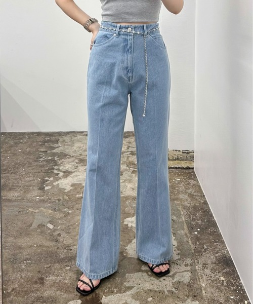 EPIMI E'PIMMY（エピミエピミー）の「センタープレスセミフレアデニム（デニムパンツ・レディース・ネイビー/ブラック/グレー/ブルー・SMALL/MEDIUM）」の10枚目の写真