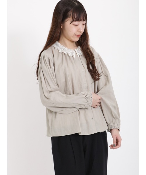Samansa Mos2(サマンサ モスモス)の「ダブルガーゼ襟レースブラウス(シャツ/ブラウス・レディース・ベージュ/ブラック/オフホワイト・フリ-)」の14枚目の写真