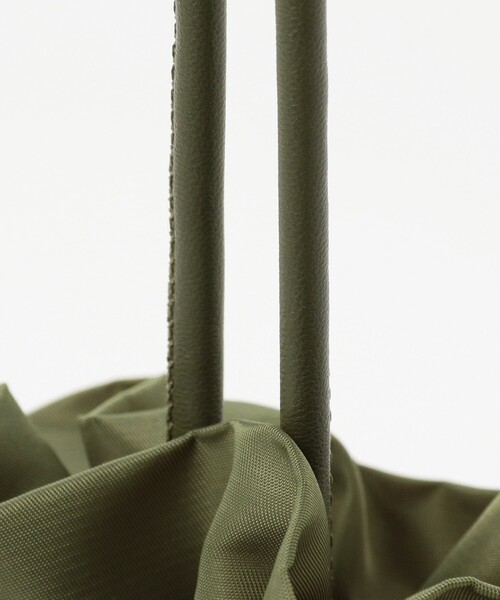 CONTROL FREAK / CTFK（コントロールフリーク）の「CONTROL FREAK / スタッズ コンチョ 巾着 バッグ（ハンドバッグ・レディース・ブラック/オリーブ・ONE SIZE）」の12枚目の写真