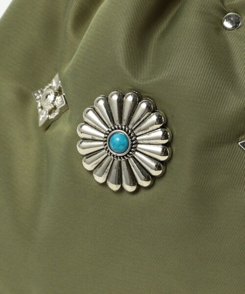 CONTROL FREAK / CTFK（コントロールフリーク）の「CONTROL FREAK / スタッズ コンチョ 巾着 バッグ（ハンドバッグ・レディース・ブラック/オリーブ・ONE SIZE）」の13枚目の写真