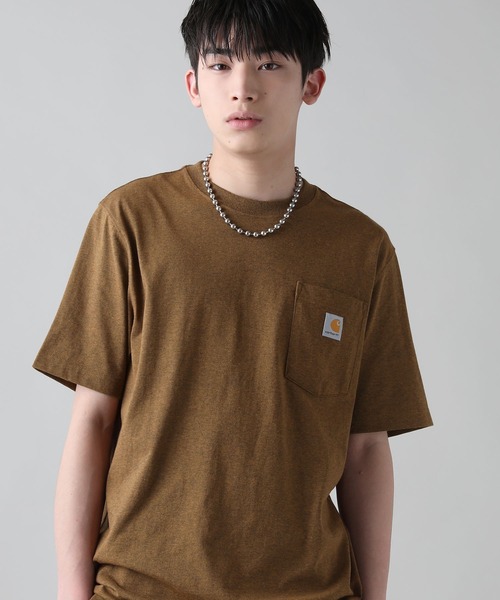 Carhartt(カーハート)の「Carhartt/カーハート オーバーサイズ ワンポイントロゴ ポケ付き半袖Tシャツ(Tシャツ/カットソー・メンズ・ヘザーグレー/ブラック/ブラウン系その他/ブルー系その他3/グリーン系その他2/ダークカーキ/ネイビー/ホワイト/ベージュ系その他/ボルドー/ヘザーチャコール・M/XL/L)」の5枚目の写真