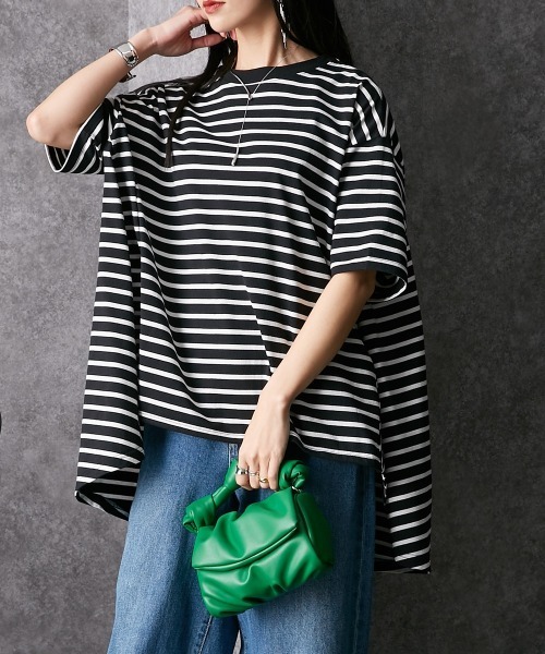 Soiunique（スワユニーク）の「ゆったりサイズバックフレアボーダーＴシャツ ［Soiunique］（Tシャツ/カットソー・レディース・ホワイト×ネイビー/ブラック×ホワイト/ホワイト×ブルー/ホワイト×グリーン・M/L）」の4枚目の写真