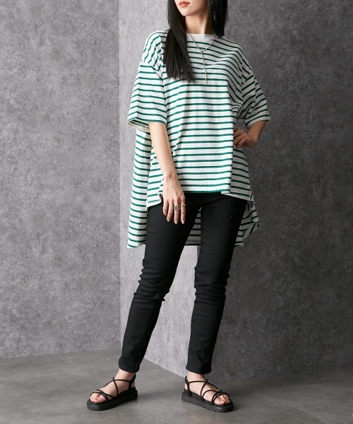 Soiunique（スワユニーク）の「ゆったりサイズバックフレアボーダーＴシャツ ［Soiunique］（Tシャツ/カットソー・レディース・ホワイト×ネイビー/ブラック×ホワイト/ホワイト×ブルー/ホワイト×グリーン・M/L）」の10枚目の写真