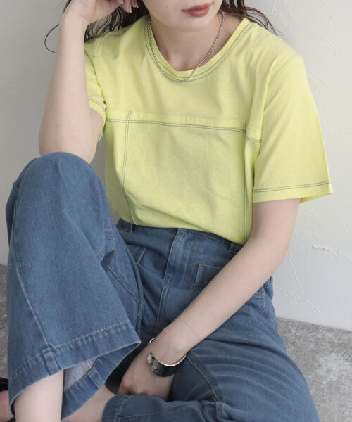 fredy emue(フレディエミュ)の「ステッチデザインTシャツ(Tシャツ/カットソー・レディース・イエロー/オフホワイト/チャコールグレー・38)」の9枚目の写真